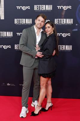 Sarah Engels und Julian Engels-stock-photo