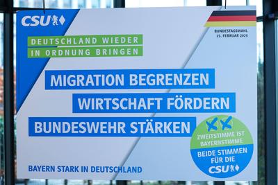 Vorstellung zentraler Wahlplakate CSU-stock-foto