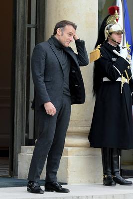 Emmanuel Macron recoit, Umaro Sissoco Embalo, le president de la Guinee Bissau-stock-foto