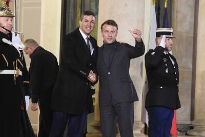 Emmanuel Macron recoit le President du Paraguay a l'Elysee-stock-foto