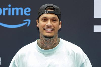 Yasin Mohamed beim Photocall zur Amazon Prime Video Reality-Show The 50 in der Wolkenburg. K?ln, 09.04.2024 *** Yasin Mo-stock-foto
