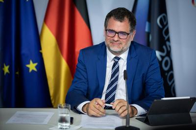 Wolfgang Schmidt, Staatssekretaer im BMF, aufgenommen im Rahmen einer Videokonferenz der G7. Die Teilnahme von Bundesfi-stock-foto