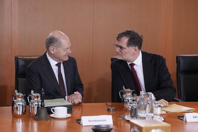 Auftaktbilder, Kabinettssitzung der Bundesregierung, Scholz, Schmidt Auftaktbilder, Kabinettssitzung der Bundesregierung-stock-foto