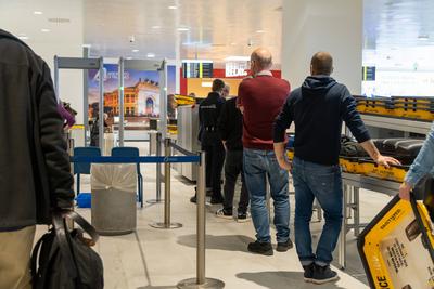 Palermo, Italy - March 4, 2024: Security check at the airport *** Sicherheitskontrolle am Flughafen-stock-foto