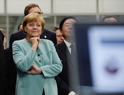 CHENGDU CHINA JULY 06 CHINA OUT German chancellor Angela Merkel visits FAW Volkswagen Chengdu-stock-photo