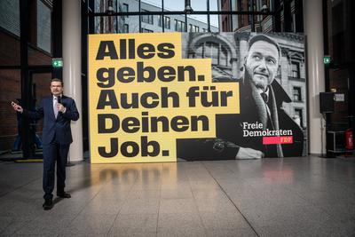 Kampagnenpr?sentation FDP zur Bundestagswahl 2025 ?-stock-foto