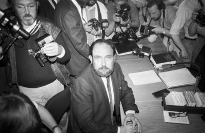 Gerd Heidemann (Journalist) 08/84 zuhl Gerd Heidemann im August 1984 w?hrend des Stern-Prozesses vor der 11. Gro?en Stra-stock-photo