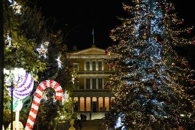 Greece: Athens city is decorated and ready for christmas.-stock-foto
