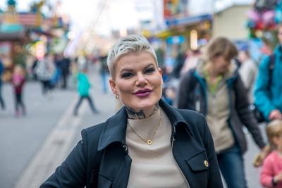 Die deutsche S?ngerin und Reality Darstellerin Melanie M?ller. *** German singer and reality actress Melanie M?ller-stock-foto