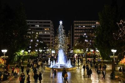Greece: Athens city is decorated and ready for christmas.-stock-foto