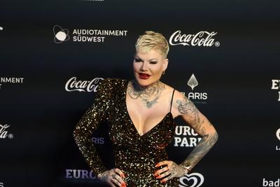 Radio Regenbogen Award 2024 Europa Park Rust Melanie M?ller bei der Verleihung des Radio Regenbogen Award 2024 im Europa-stock-foto