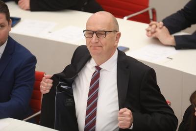 Potsdam, Brandenburg, Deutschland, 11.12.2024: Brandenburgischer Landtag: Wahl des Ministerpr?sidenten: Dietmar Woidke,-stock-photo
