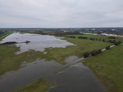 Der Fluss Ems tritt ?bers Ufer.-stock-foto