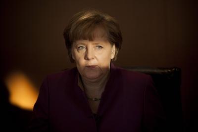 Bundeskanzlerin Angela Merkel CDU vor Beginn einer Kabinettssitzung Berlin 18 01 2012 Berlin De-stock-foto