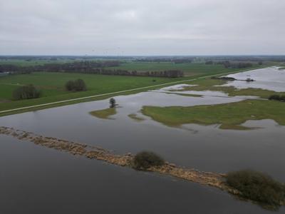 Der Fluss Ems tritt ?bers Ufer.-stock-foto
