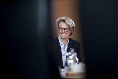 Anja Karliczek, Kabinett DEU, Deutschland, Germany, Berlin, 25.04.2018 Anja Karliczek, Bundesbildungsministerin CDU, vor-stock-foto
