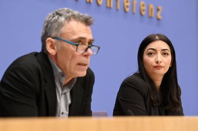 Frank Kalter, Reem Alabali-Radovan-stock-foto