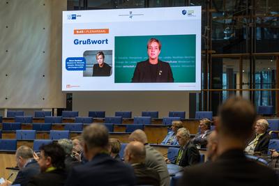 IT-Sicherheitstag NRW im World Conference Center Bonn - 11.12.2024-stock-foto