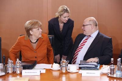 Berlin den 29 01 2014 5 Kabinettsitzung im Bundeskanzleramt Foto v l Bundeskanzlerin Angela Merk-stock-foto
