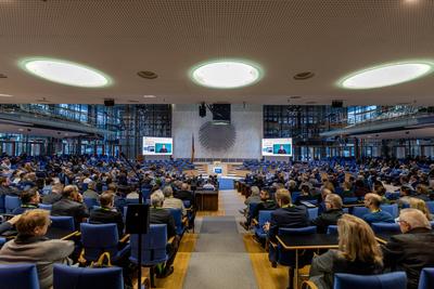 IT-Sicherheitstag NRW im World Conference Center Bonn - 11.12.2024-stock-foto