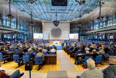 IT-Sicherheitstag NRW im World Conference Center Bonn - 11.12.2024-stock-foto
