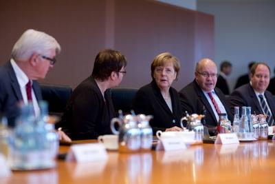 Deutschland Berlin Bundeskanzleramt 81 Kabinettssitzung v l n r Aussenminister Frank Walter St-stock-foto