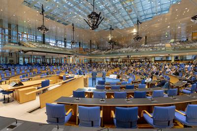 IT-Sicherheitstag NRW im World Conference Center Bonn - 11.12.2024-stock-foto