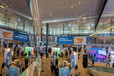 IT-Sicherheitstag NRW im World Conference Center Bonn - 11.12.2024-stock-foto