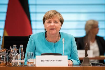 Bundeskanzlerin Angela Merkel (CDU) nimmt am 19. August 2020 an der Kabinettsitzung der Bundesregierung im Kanzleramt i-stock-foto