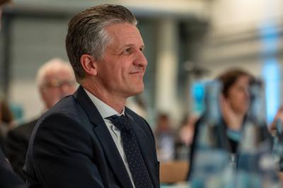 Neum?nster, 11.12.2024, Landesvertreterversammlung der CDU Schleswig-Holstein und Einstimmung auf die Bundestagswahl 202-stock-foto