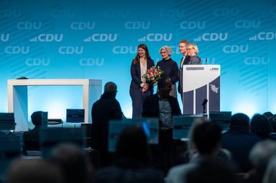 Neum?nster, 11.12.2024, Landesvertreterversammlung der CDU Schleswig-Holstein und Einstimmung auf die Bundestagswahl 202-stock-foto