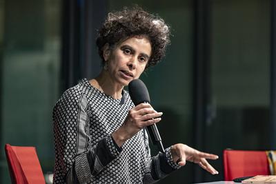 Adania Shiblis Roman "Eine Nebensache"-stock-foto