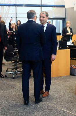 Th?ringer Landtag Wahl des Ministerpr?sident zur 8. Wahlperiode in Erfurt-stock-photo