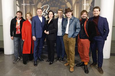 Thorsten Merten, Christina Gro?e, Devid Striesow, Verena Altenberger, Ludwig Simon, Dominic Marcus Singer, Daniel Christensen, Dominik Weber-stock-foto