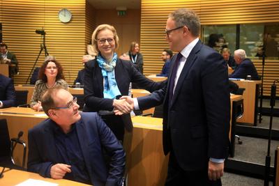 Th?ringer Landtag Wahl des Ministerpr?sident zur 8. Wahlperiode in Erfurt-stock-photo