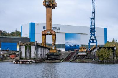Passage Nord Ostseekanal NOBISKRUG German Superyachts for the 22nd century steht daf?r neue Wege in der Konstruktion von-stock-foto