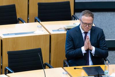 Wahl des Ministerpr?sidenten im Th?ringer Landtag-stock-foto