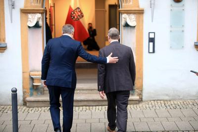 Bodo Ramelow ?ber Amtgesch?fte an neuen Ministerpr?sident Mario Voigt-stock-photo