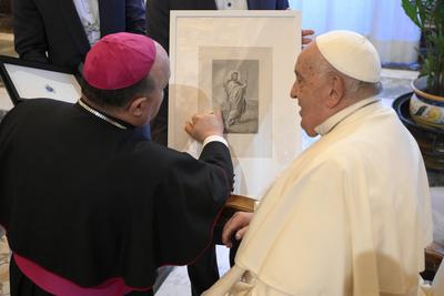 ITALY -   POPE FRANCIS DURING A PRIVATE AUDIENCE WITH  THE COMMUNITY OF THE INTERDIOCESAN MAJOR SEMINARY OF SANTIAGO DE COMPOSTEL AT THE VATICAN  - 2024/12/12-stock-photo