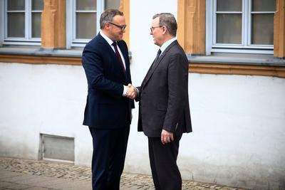 Bodo Ramelow ?ber Amtgesch?fte an neuen Ministerpr?sident Mario Voigt-stock-photo