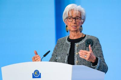 Pressekonferenz der Europaeischen Zentralbank nach der EZB Ratssitzung-stock-foto