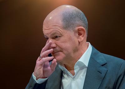 Politik, Live-Radioshow mit Olaf Scholz in Berlin-stock-photo