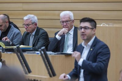 Tayfun Tok, MdL, GR?NE. Auftaktsitzung zur Beratung des Doppelhaushalts f?r die Jahre 2025/2026. Der Landtag von Baden-W-stock-foto