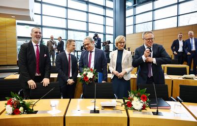 Plenum Thueringer Landtag-stock-foto