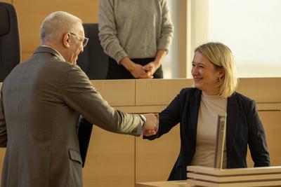 Landtag Schleswig Holstein mit neuer Abgeordneten Anne Rieke-stock-foto