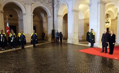 Palestinian President Mahmoud Abbas (Abu Mazen) meets with Italian Prime Minister Giorgia Meloni in Rome-stock-foto