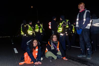 Several hours of blockade of one of the most important roads in Warsaw by the Last Generation.-stock-foto