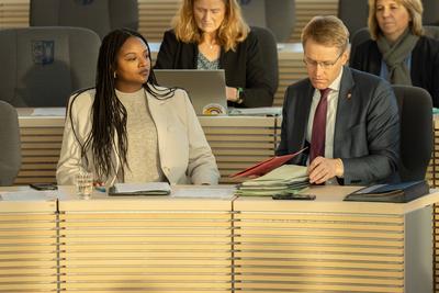 Schlagabtausch im Landtag Schleswig Holstein-stock-foto