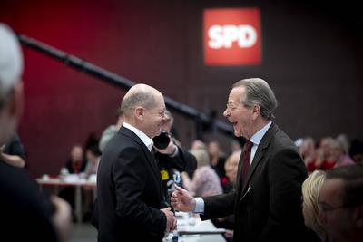 Olaf Scholz, Franz Muentefering, Parteitag SPD DEU, Deutschland, Germany, Berlin, 09.12.2023 Bundeskanzler Olaf Scholz u-stock-photo