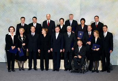 Gruppenbild Regierung gro?e Koalition Gruppenbild mit allen Ministern bei Bundespraesident Horst K?hler, nach der Ueberg-stock-photo